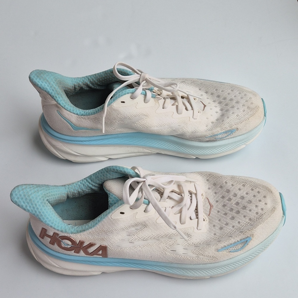 Hoka Clifton 9 White and Light Blue Athletic Running Shoes - Picture 6 of 9